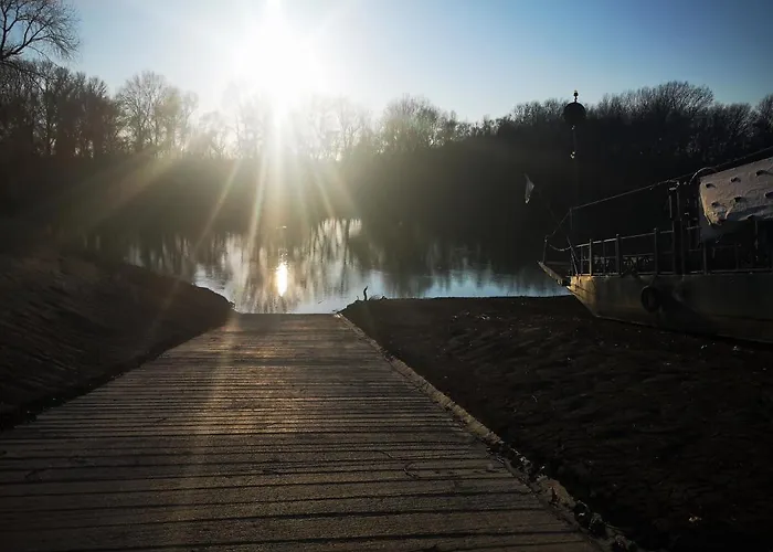 Roenk Vendeghaz Tiszaroff