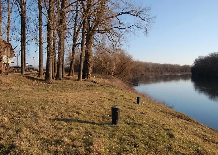 Feriehus Roenk Vendeghaz